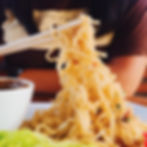 MIE PEDAS SAUS HITAM