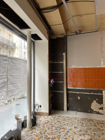 Intérieur boutique en cours de rénovation