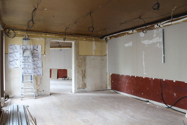 Salle en démolition