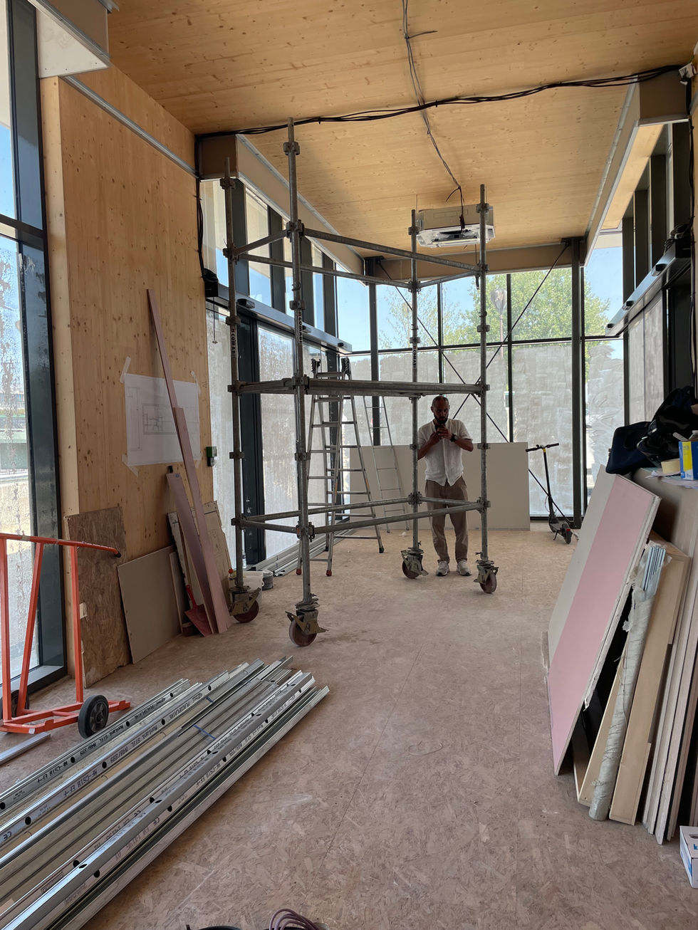 Boutique en cours de rénovation intérieure Pierre Hermé
