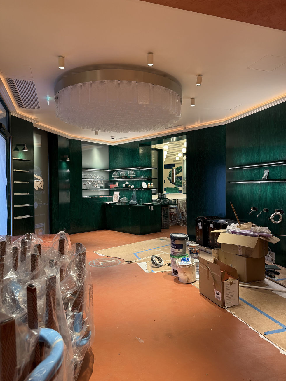 chantier café lacoste en cours de rénovation