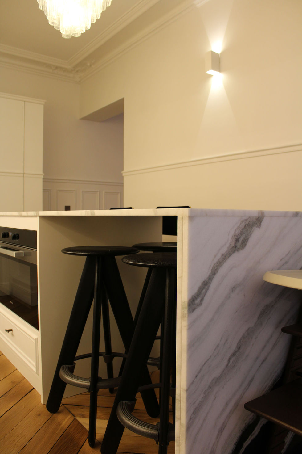 cuisine en marbre blanc et noir