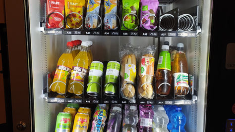 ŠKOLNÍ AUTOMAT