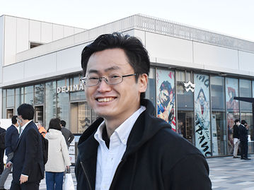 新しいスタッフが入社しました