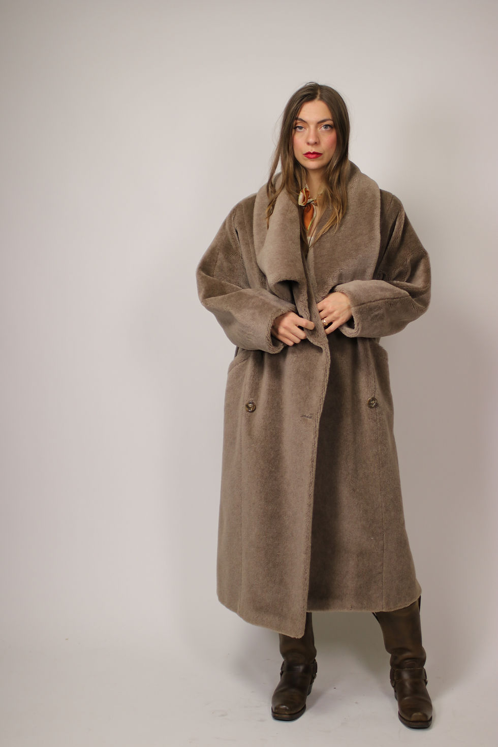 Thumbnail: RESERVED -  Vintage 1980s MAX MARA Brown Shearling Coat - Size M