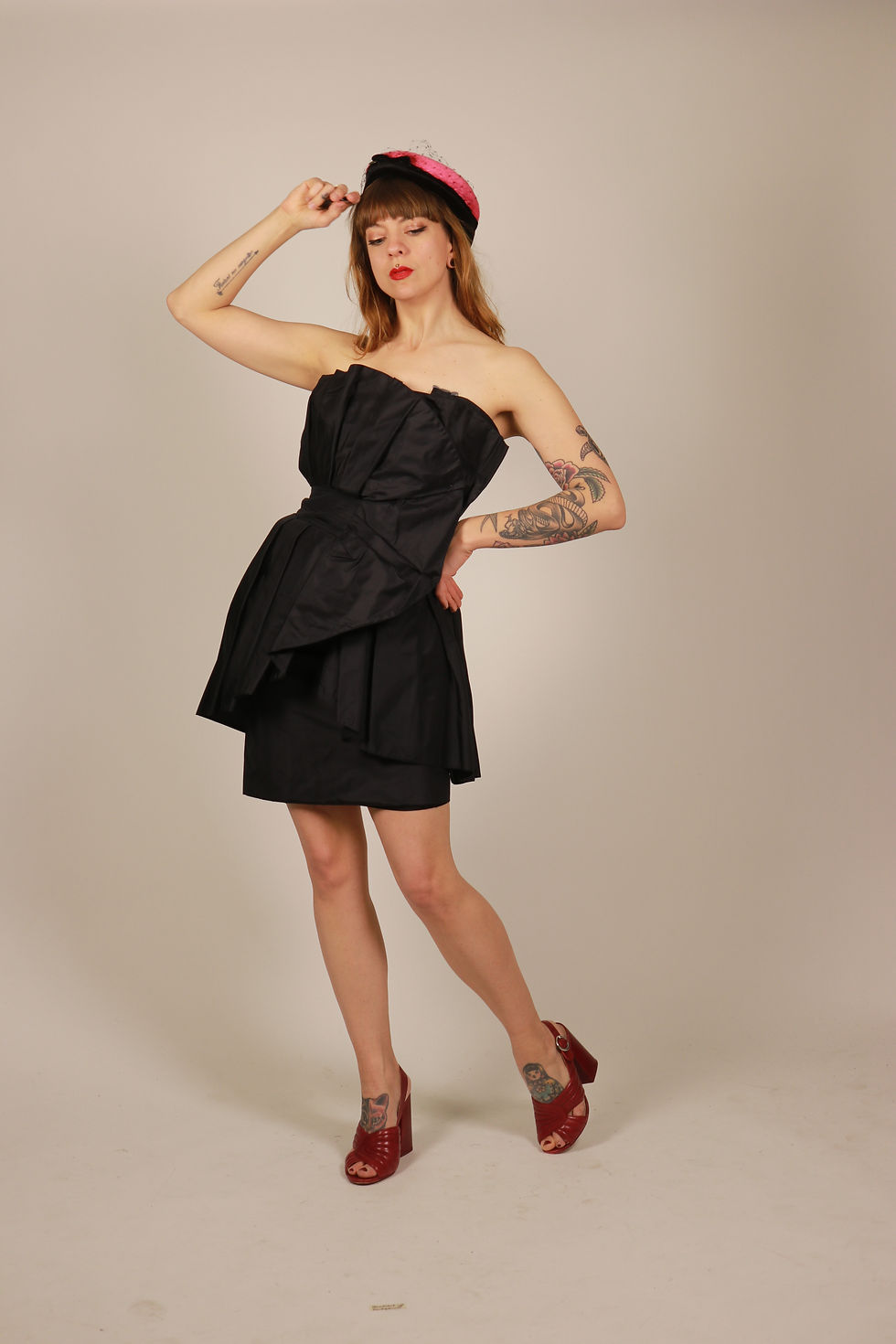 Thumbnail: 1980s LORIS AZZARO Black Silk Mini Evening Dress - Size Xs/S