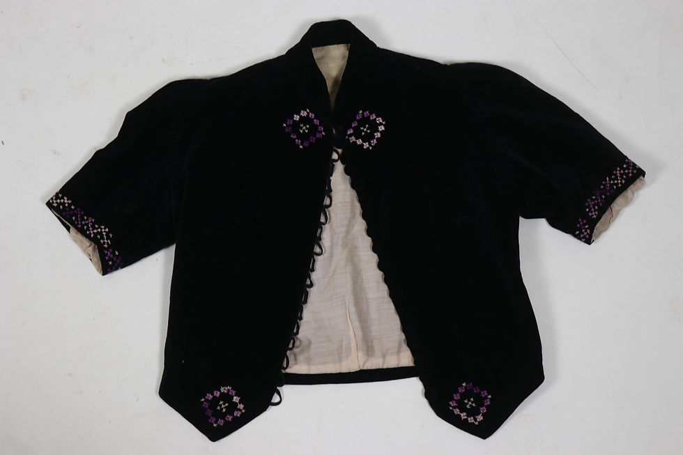 Thumbnail: 1930s Black Velvet Embroidered Cardigan - Size Xs/S