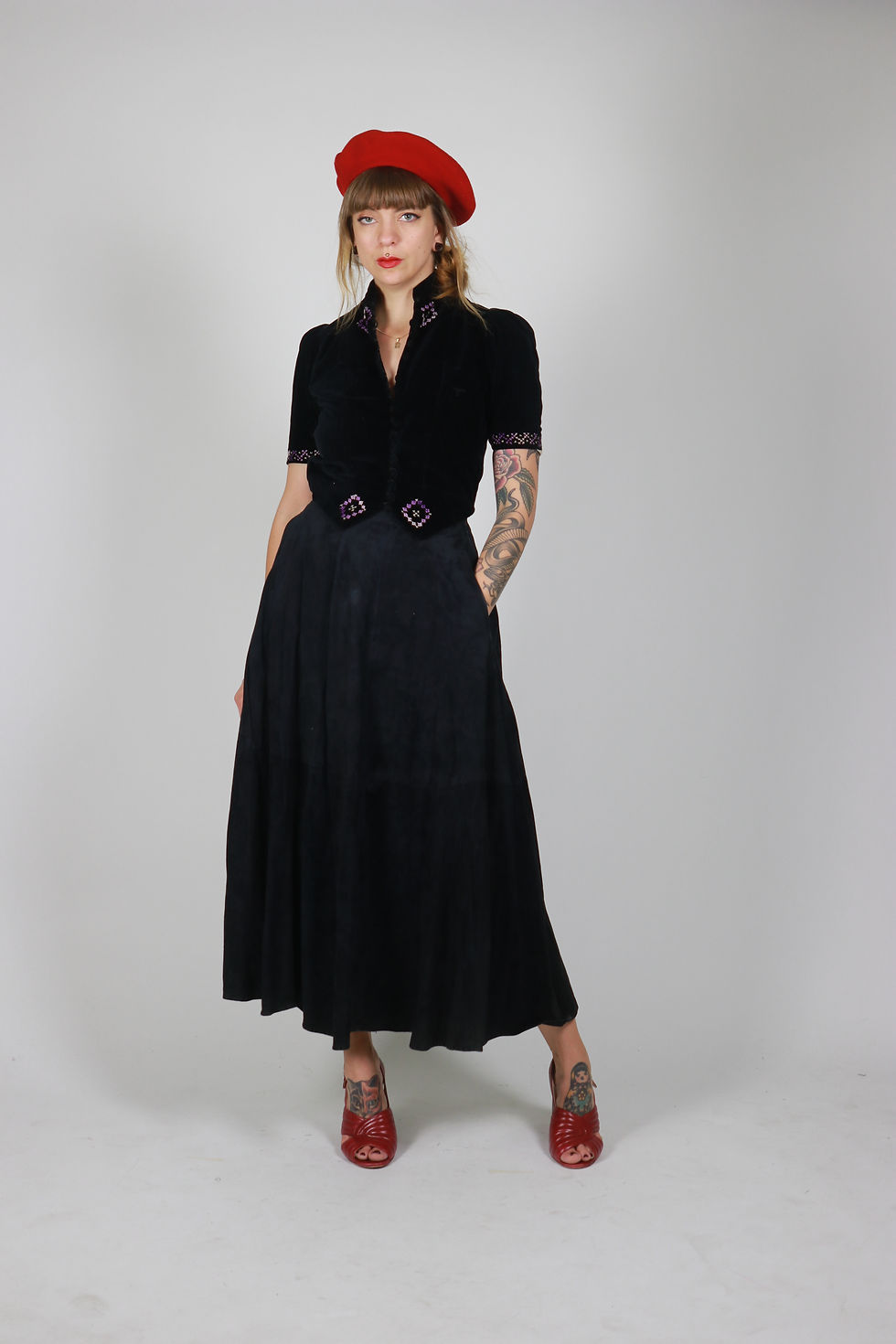 Thumbnail: 1930s Black Velvet Embroidered Cardigan - Size Xs/S