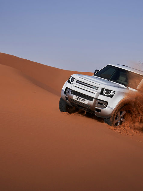 NEW LAND ROVER DEFENDER 130: THE UNSTOPPABLE 8-SEAT EXPLORER