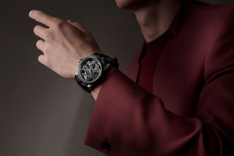 ROGER DUBUIS BLACK CERAMIC: SAY HELLO TO THE NEW BLACK 
