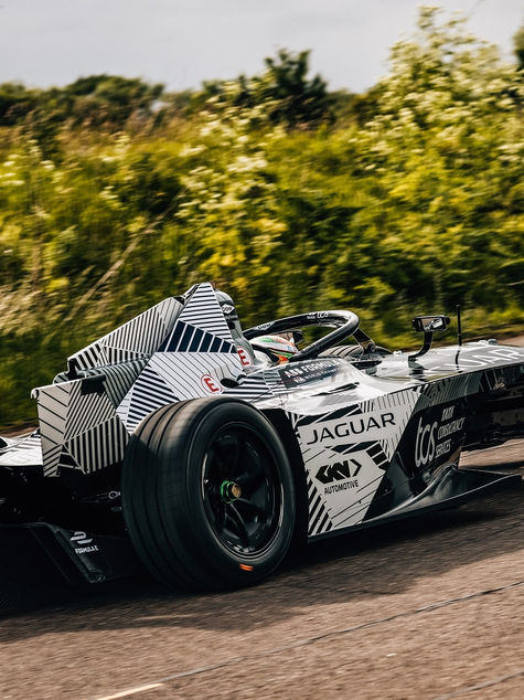 JAGUAR TCS RACING COMPLETES FIRST SHAKEDOWN TEST OF GEN3 JAGUAR I-TYPE DEVELOPMENT CAR