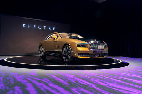 ROLLS-ROYCE SPECTRE UNVEILED IN DUBAI:A ROLLS-ROYCE FIRST AND AN ELECTRIC CAR SECOND