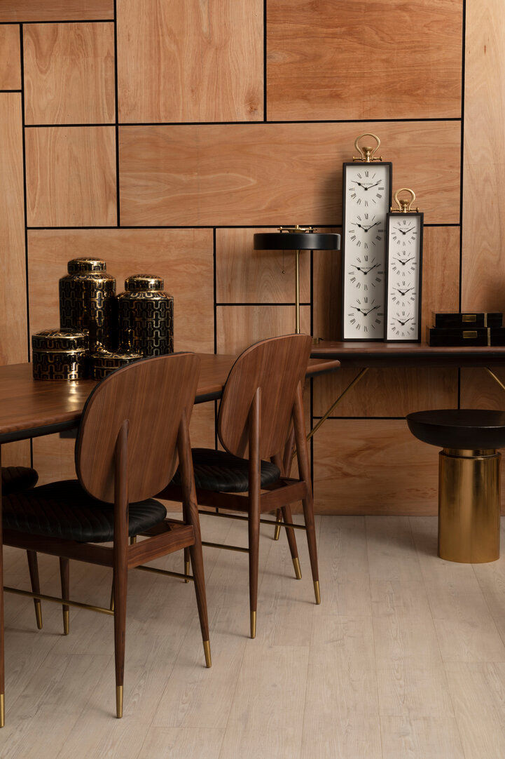 Thumbnail: Black and Gold Table Lamp 