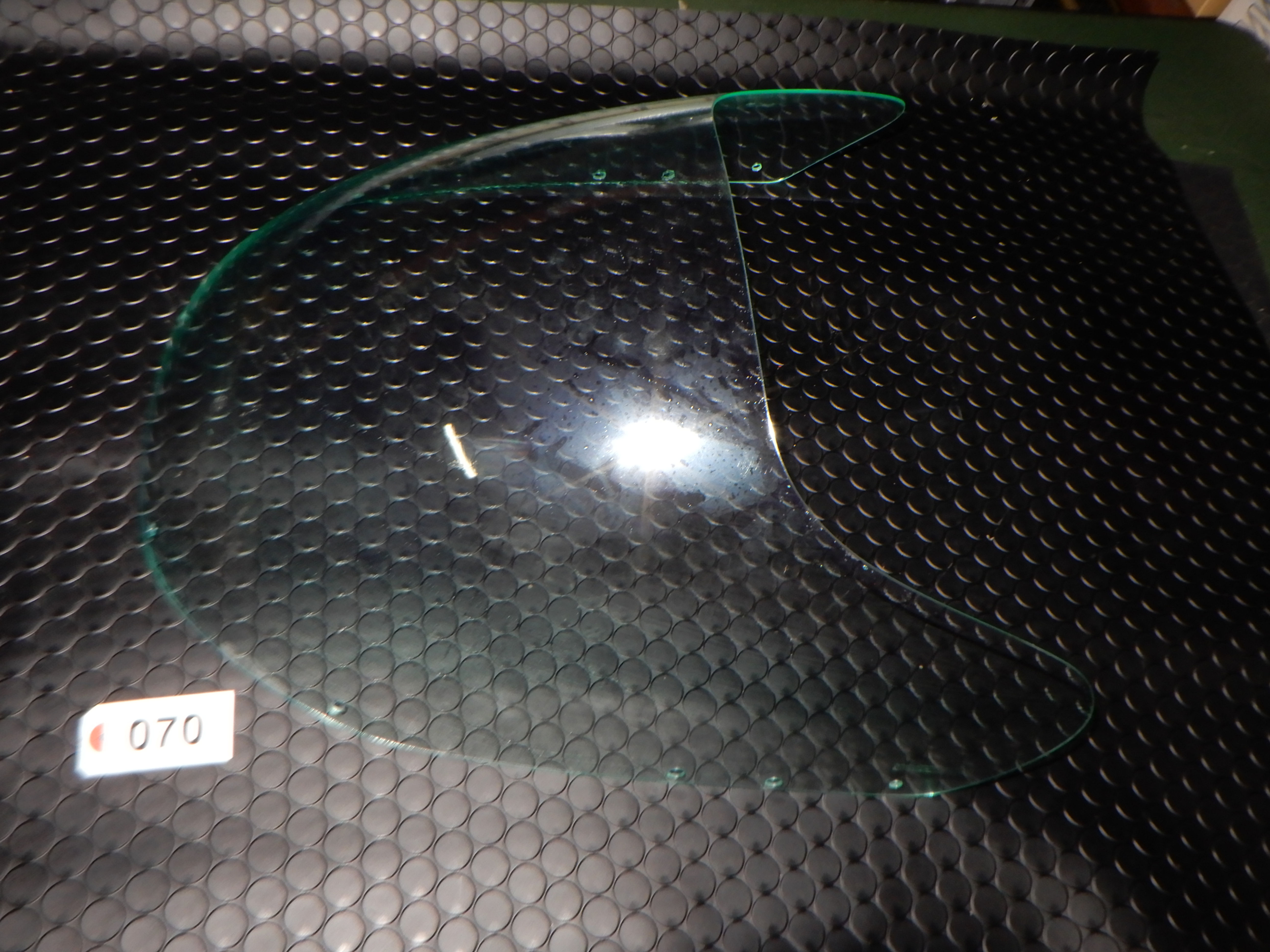 #070(ヤマハ FZ750/1000 STDカウル用)