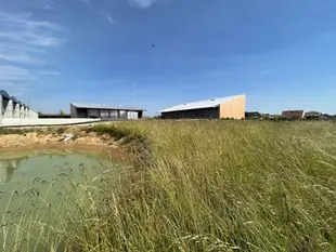 Centre Routier à Vendeuvre-sur-Barse | surface :  1 860 m² | coût : 2 00 000 € ht | année : 2020 | agence d’architecture basée à Troyes — Hérard et Da Costa architectes