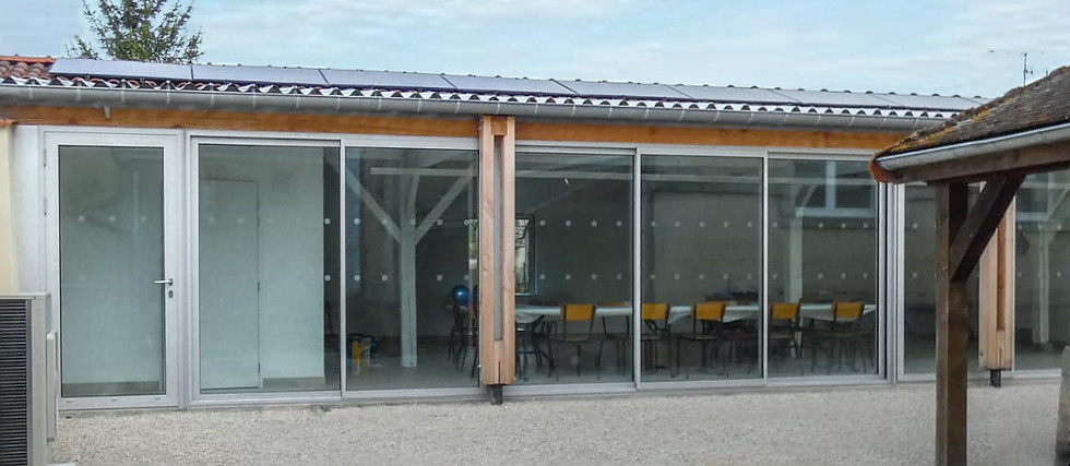 EXTERIEURE-SALLE-COMMUNALE-THIL.jpg