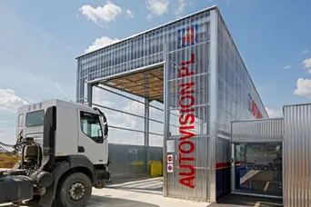 Centre de contrôle technique poids lourds : contrôle technique à Châtillon-sur-Seine | surface : 290 m² | coût : 373 985 € ht | année :  2017