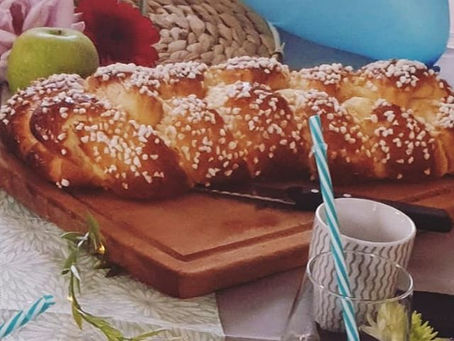 * BRIOCHE TRESSÉE*