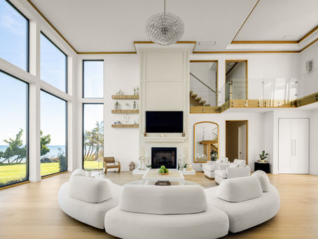 Capturing the Home On the Sound.