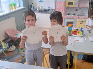 Paper plate snowflakes ❄️
