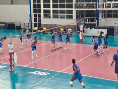 Vôlei Nestlé quer acabar com invencibilidade do Praia Clube