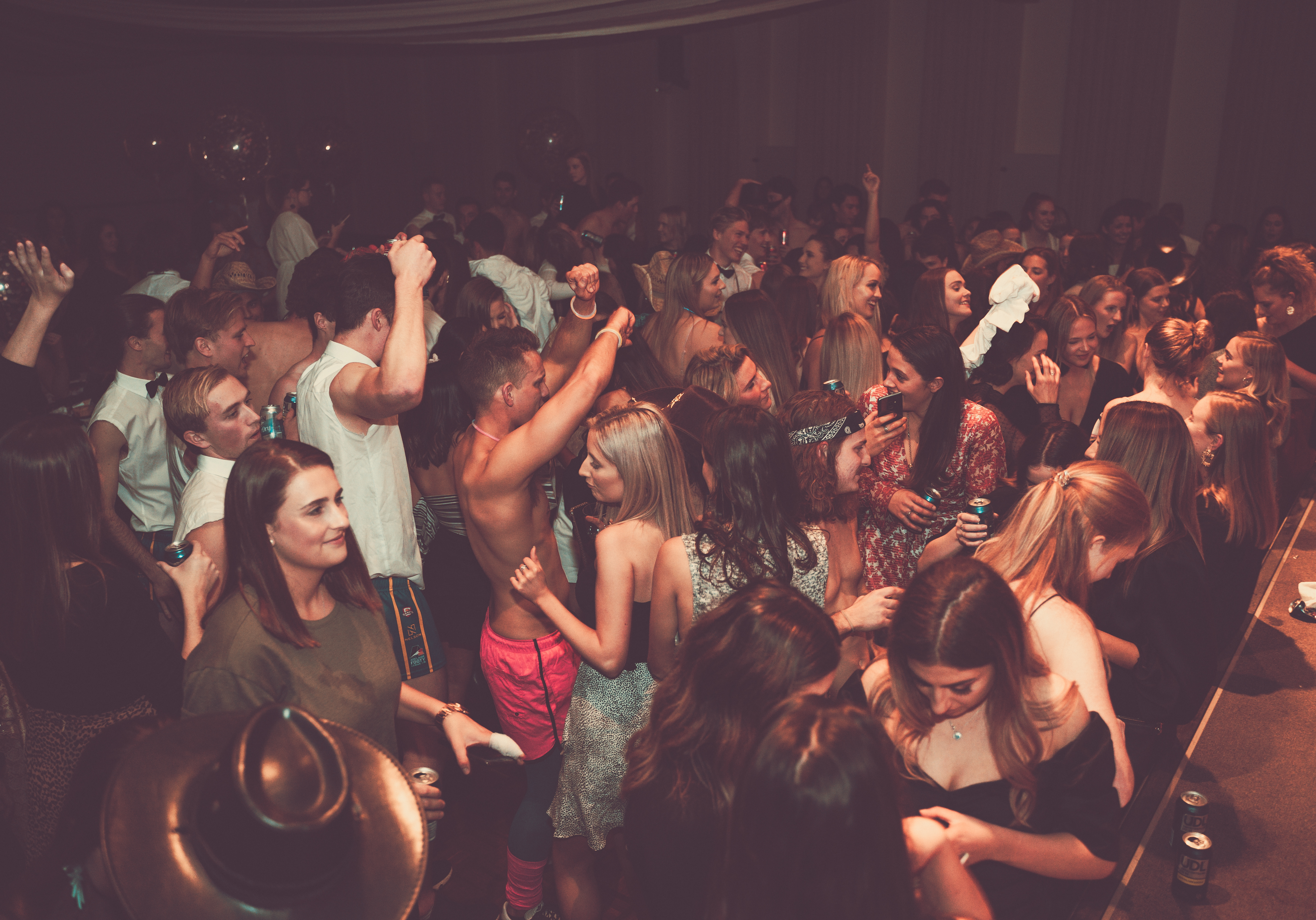 Gallery_2019_LadiesNight
