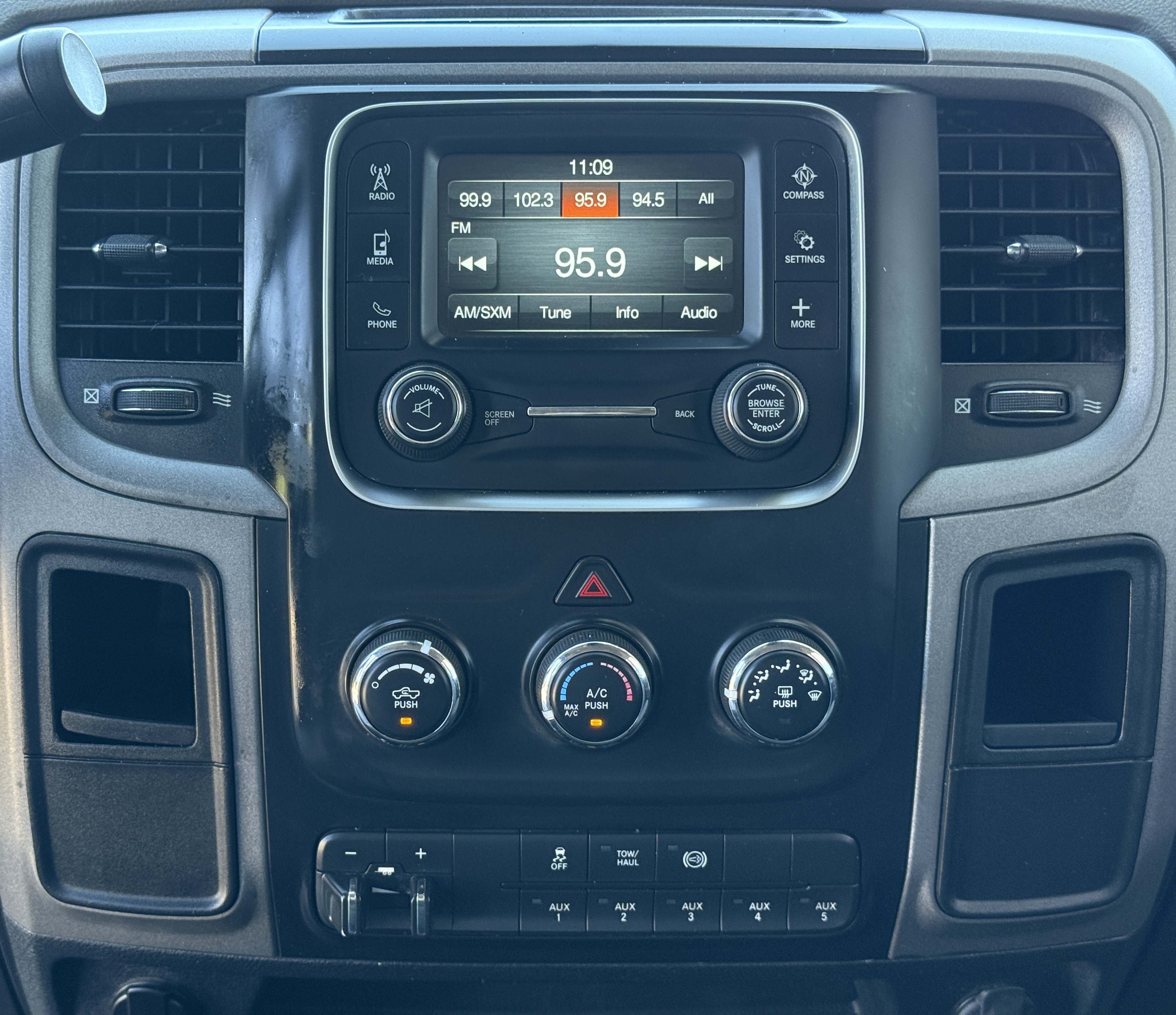 2017 RAM 5500 - Photo 31