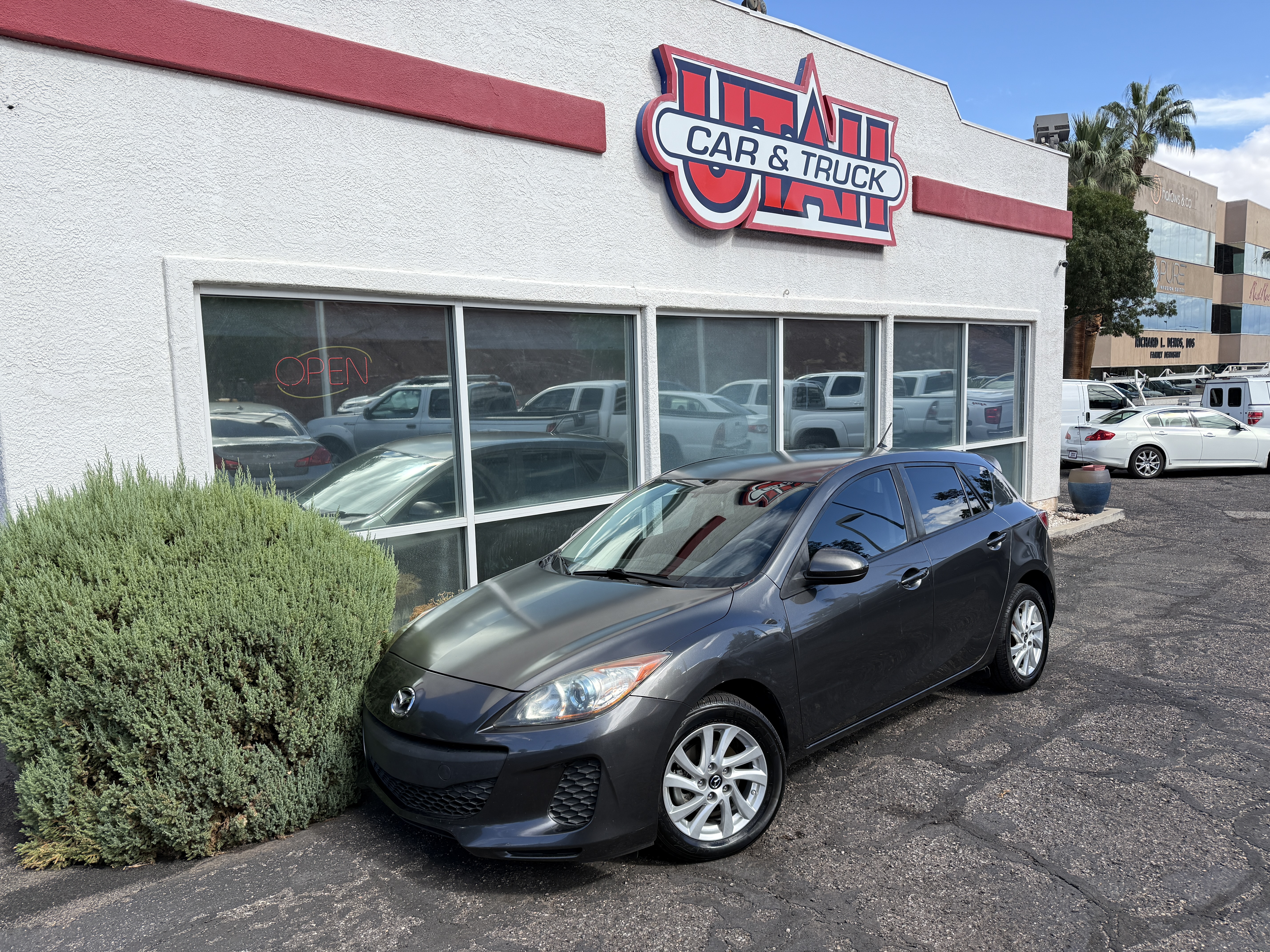2013 Mazda MAZDA3