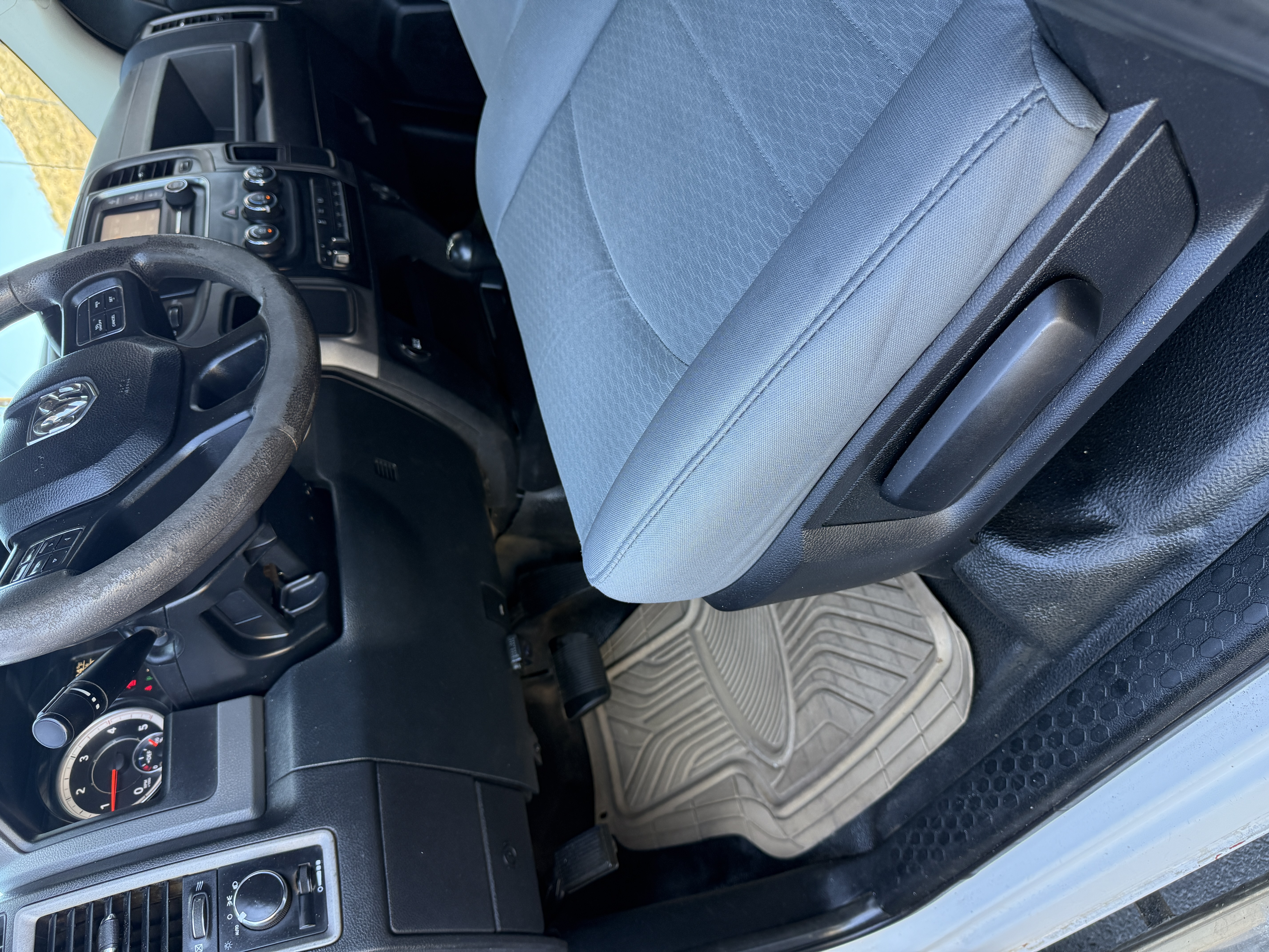 2017 RAM 5500 - Photo 16