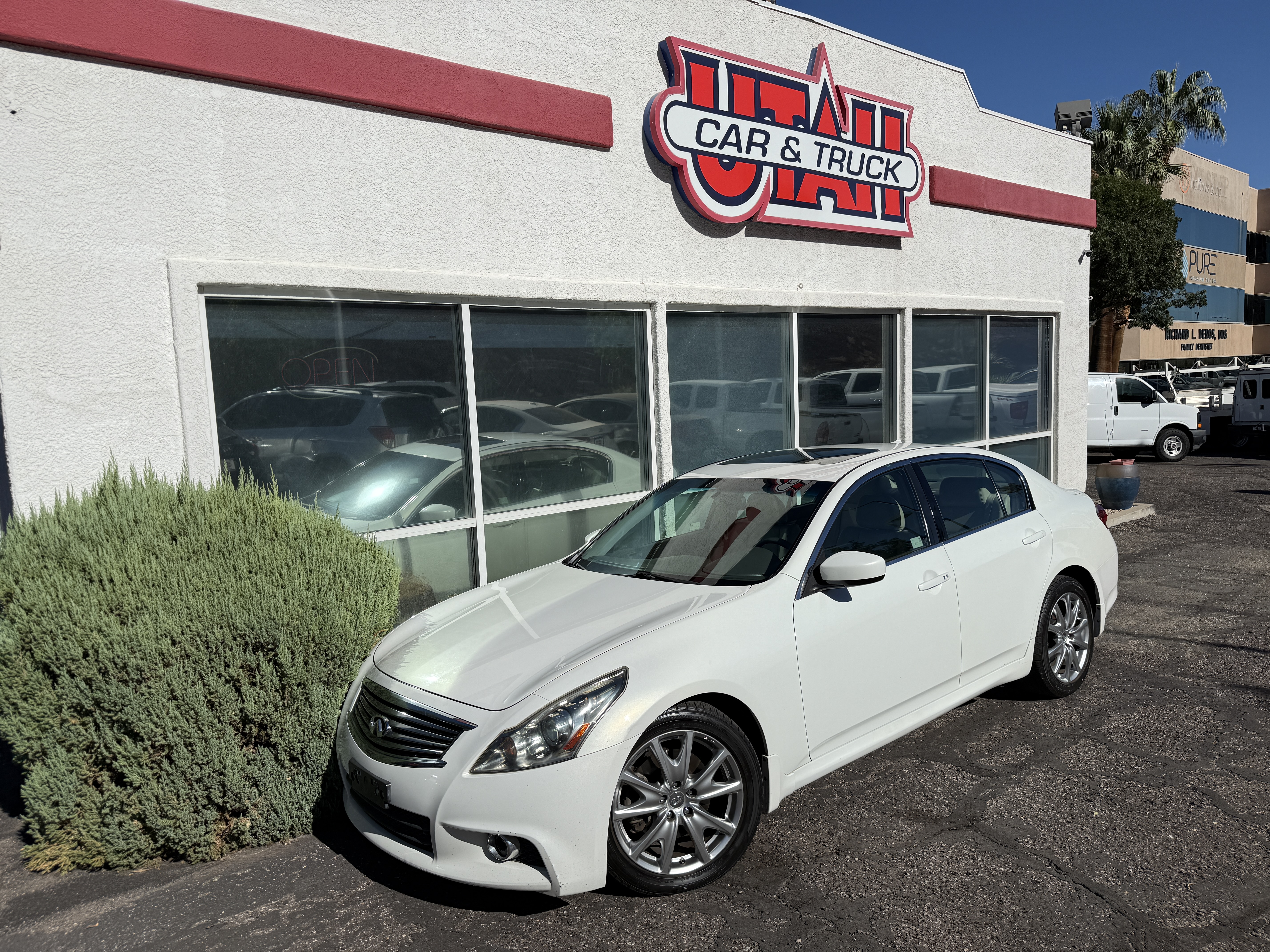 2012 INFINITI G Sedan 37x