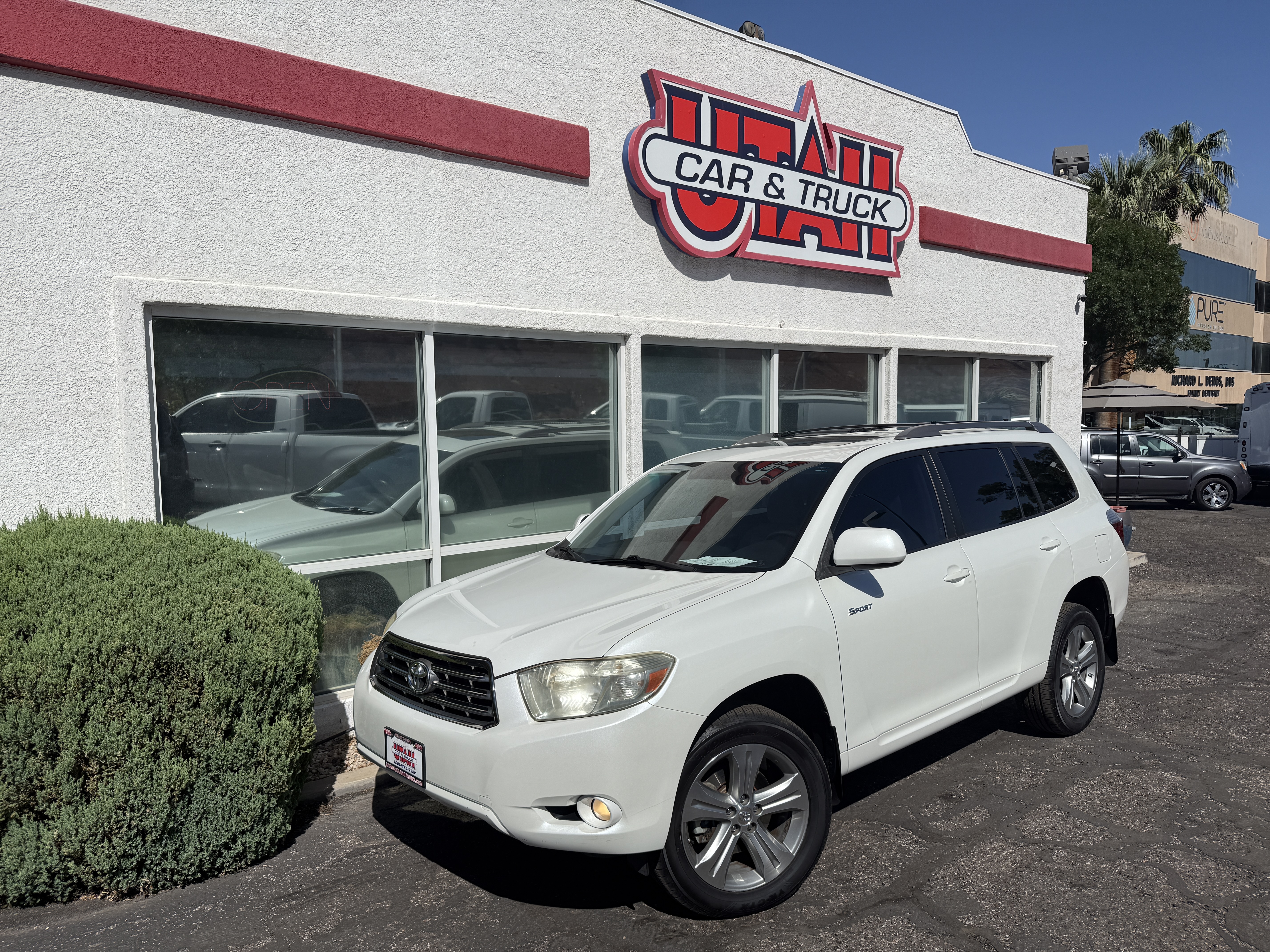 2008 Toyota Highlander Sport w/3rd Row Seat 4x4 V6's photo