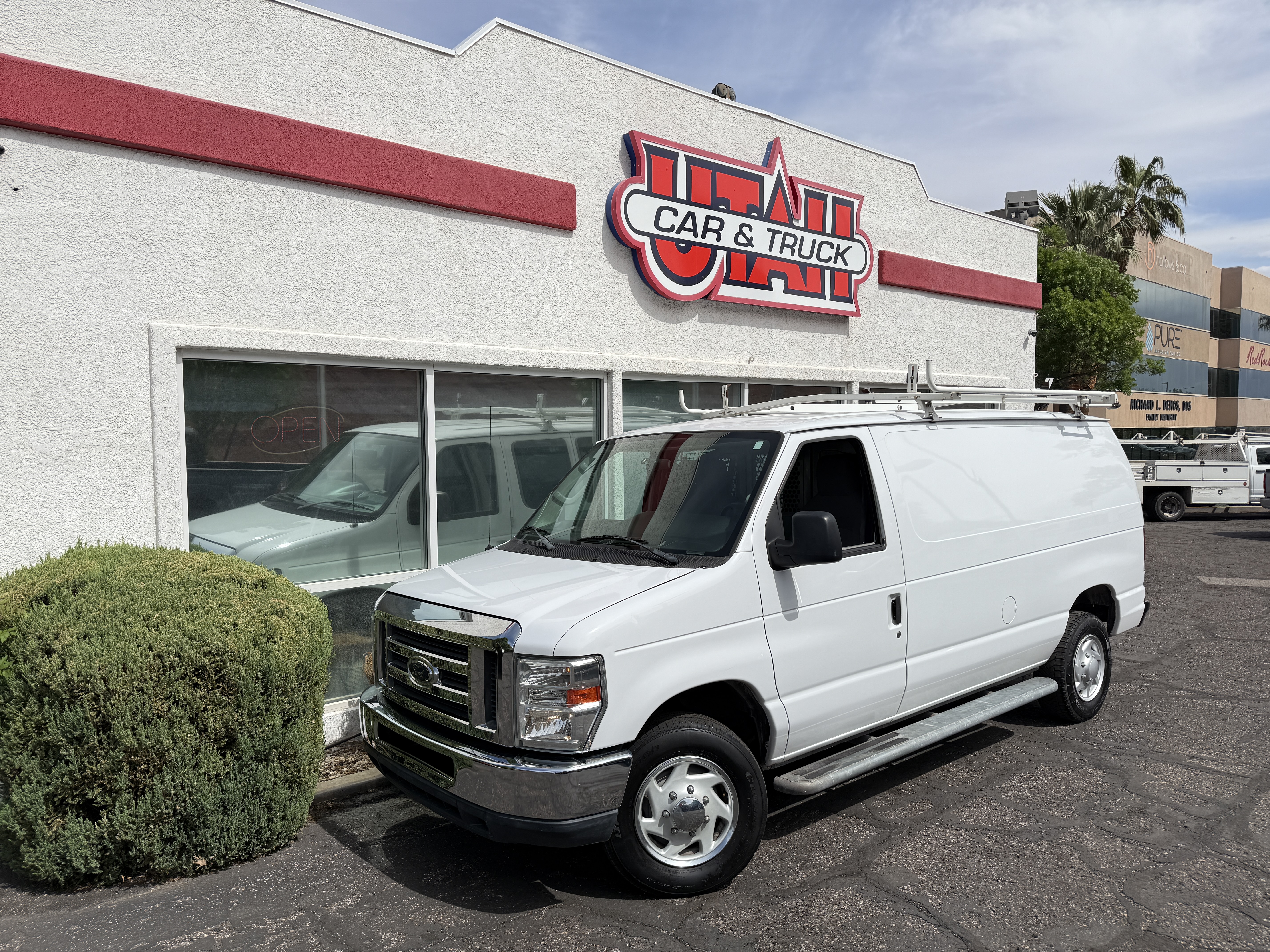 2014 Ford E-Series Econoline Van Commercial