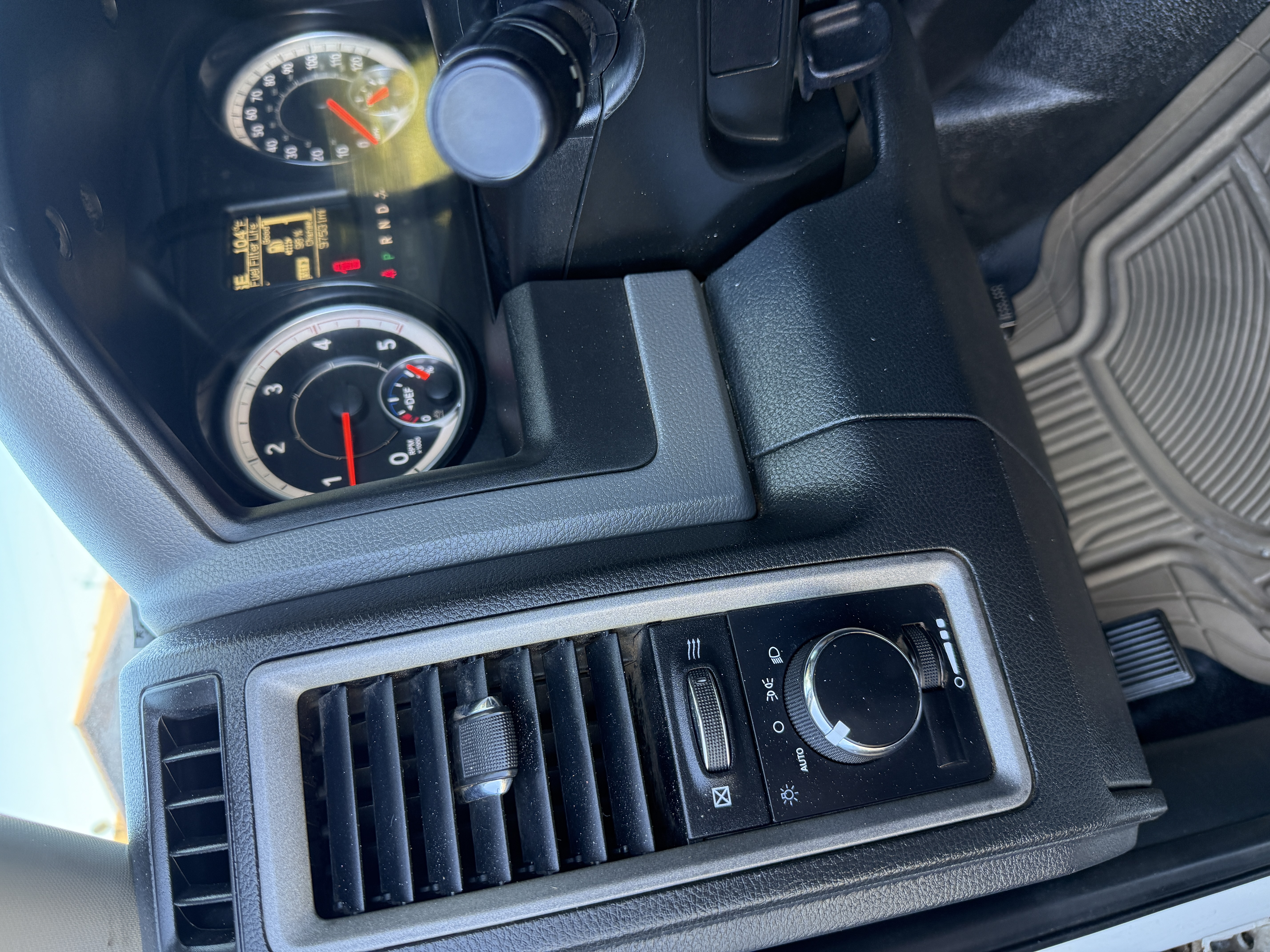 2017 RAM 5500 - Photo 29