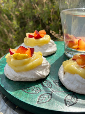 Teenie Weenie Pavlovas