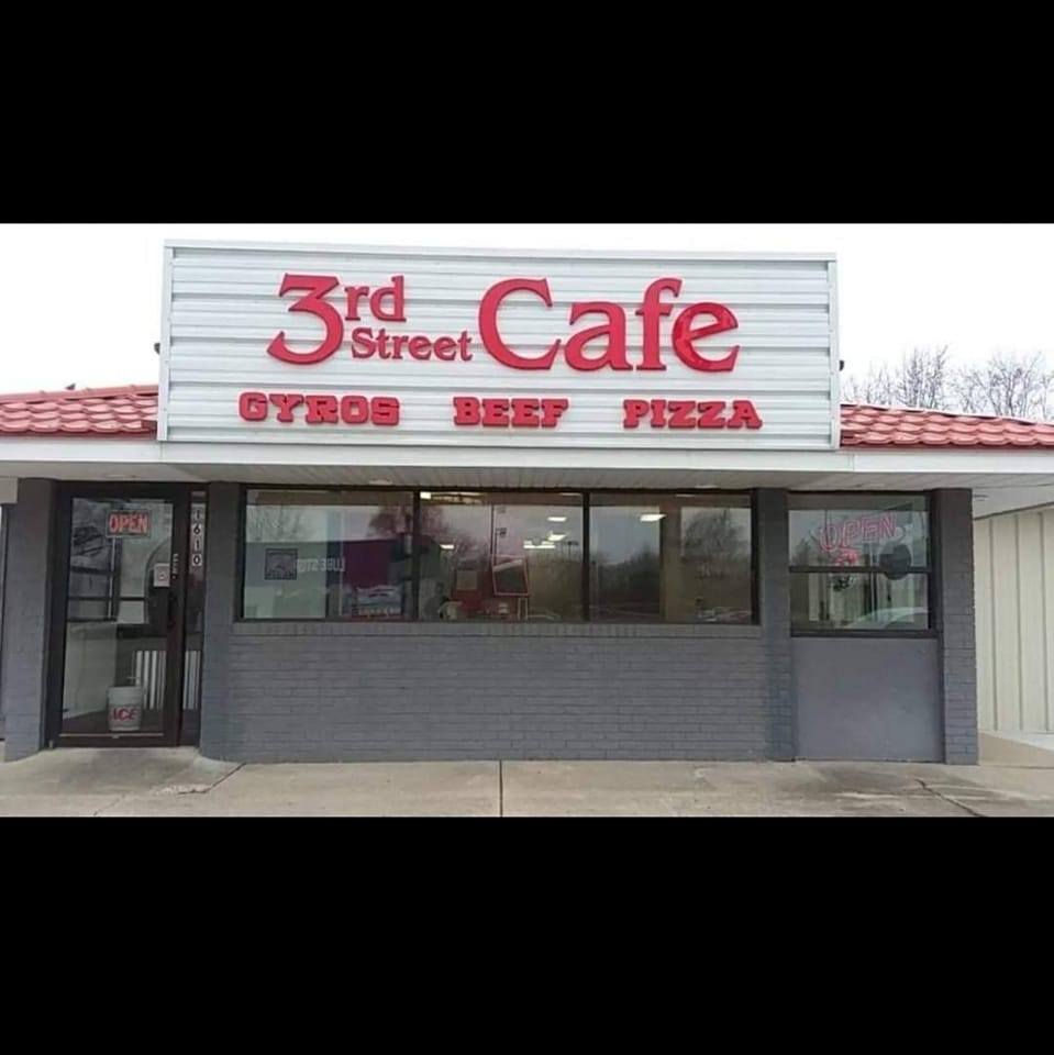 Third St Cafe