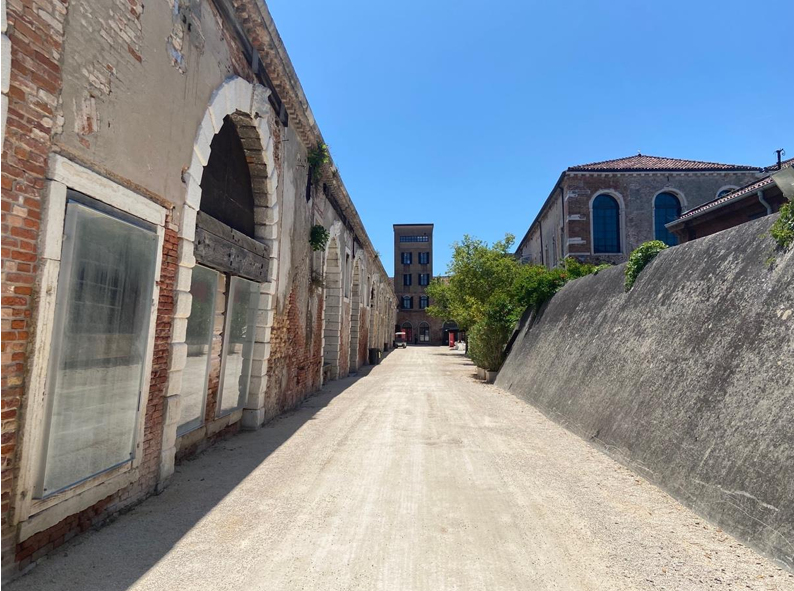 LA BIENNALE - VAL 171 — immagine 5