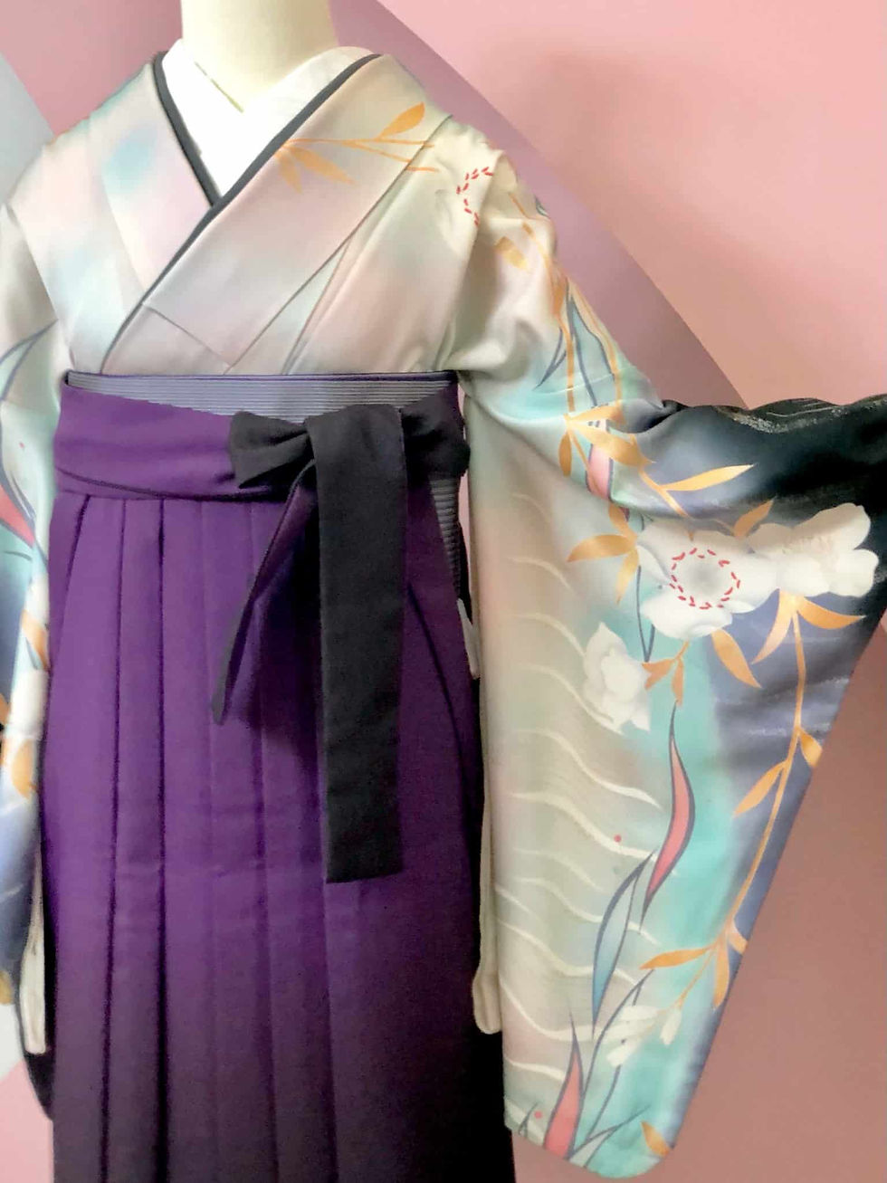 サムネイル： 桜文様ぼかし染めお着物＆袴