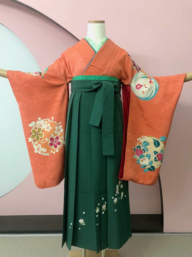Antique 鉛丹色に吉祥花文様お着物＆袴 | cadbunny-website