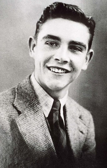 connery-teen_1702282i.jpg