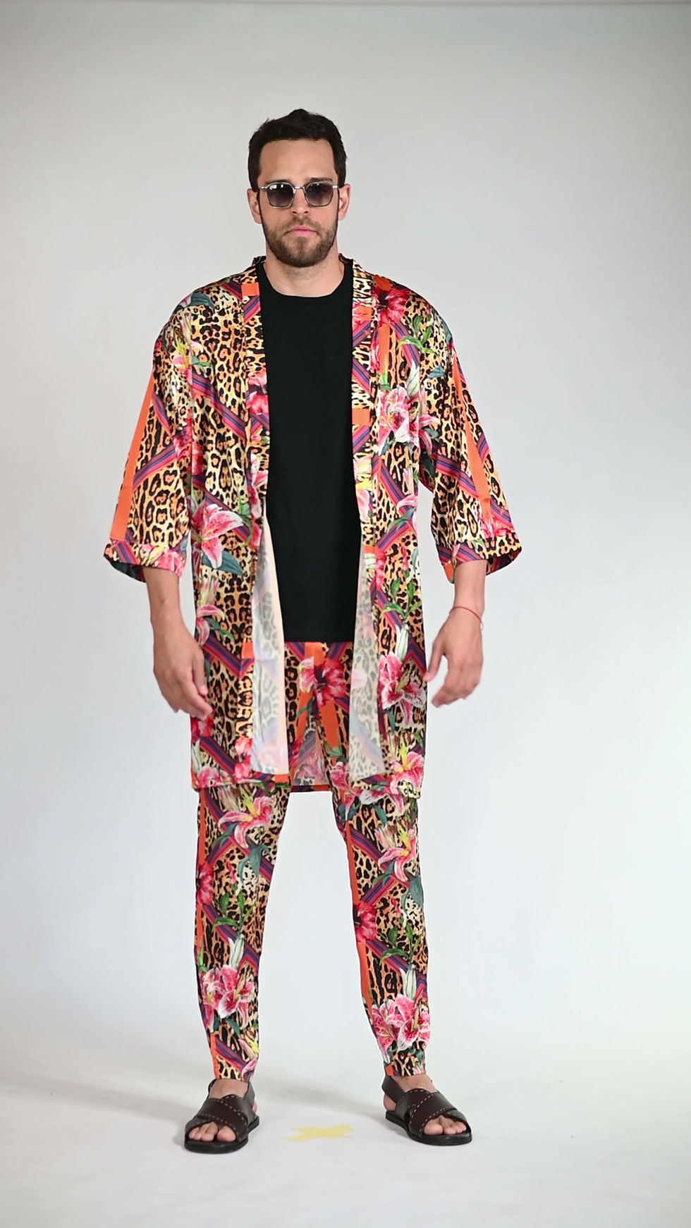 Miniatura: Men's Jungle Queen Kimono Set