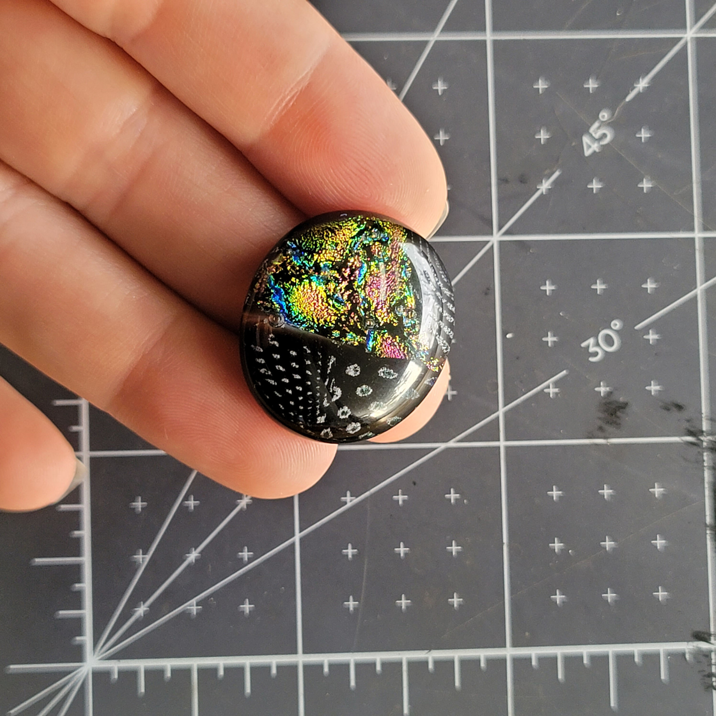 Dichroic Cabochon W60