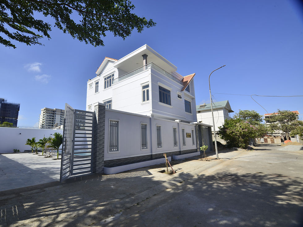 Biệt thự sát biển