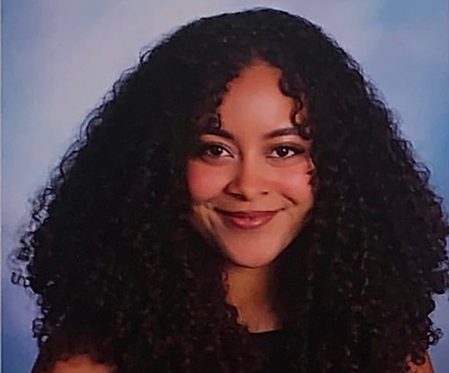 profilepic - Nadia Sharp.png