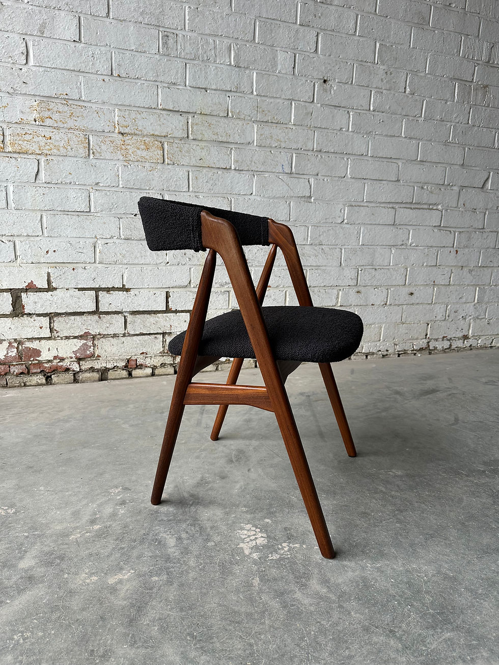 Miniature : 4 chairs, Model 205, Thomas Harlev, Farstrup Møbler, Denmark, 1950s