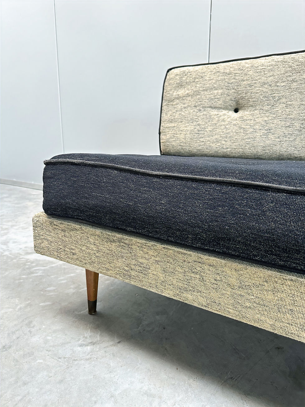 Thumbnail: Sofa/daybed, Simmons, USA, 1950s