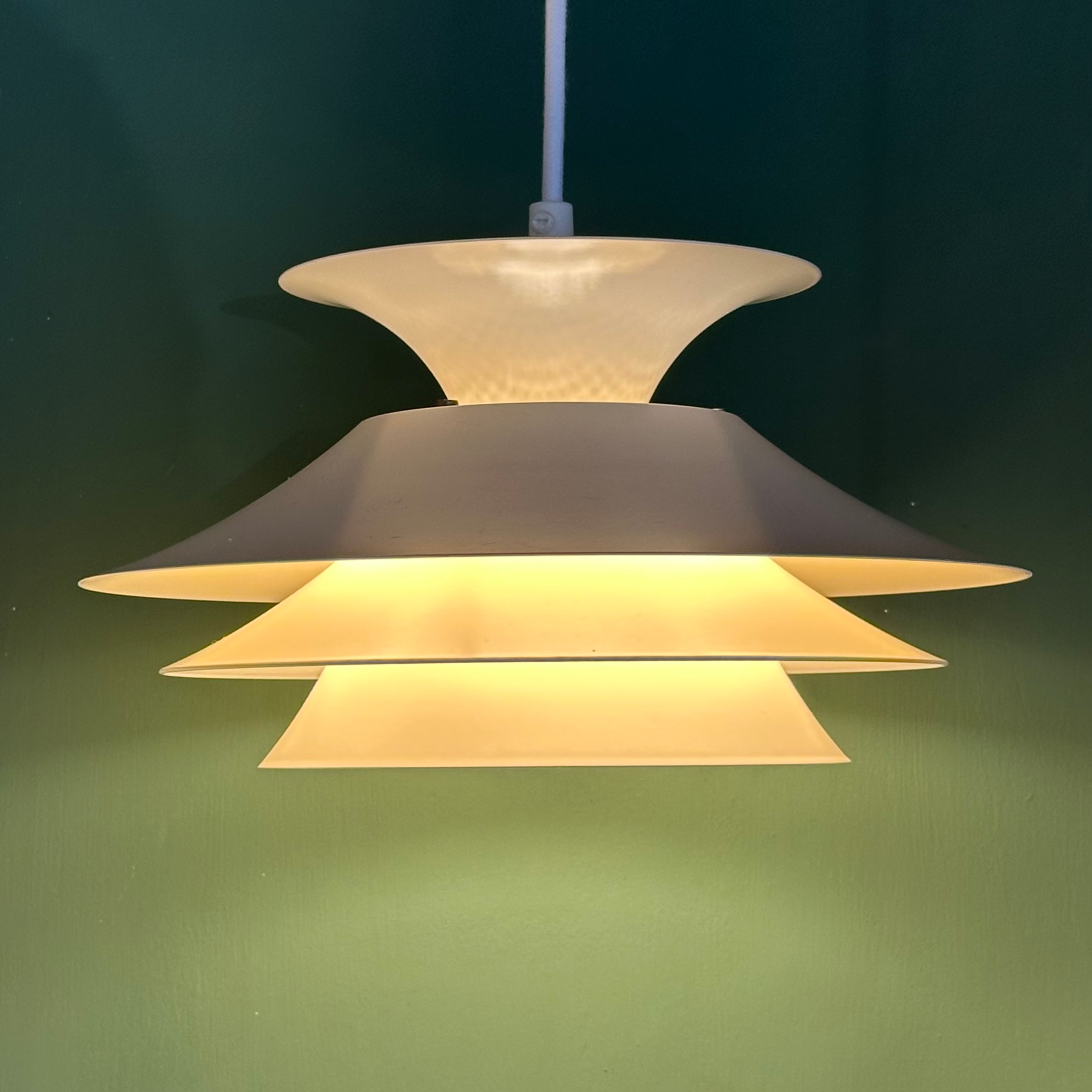 Hanging light ‘Carina’, Design-light, Denmark, 80s, 