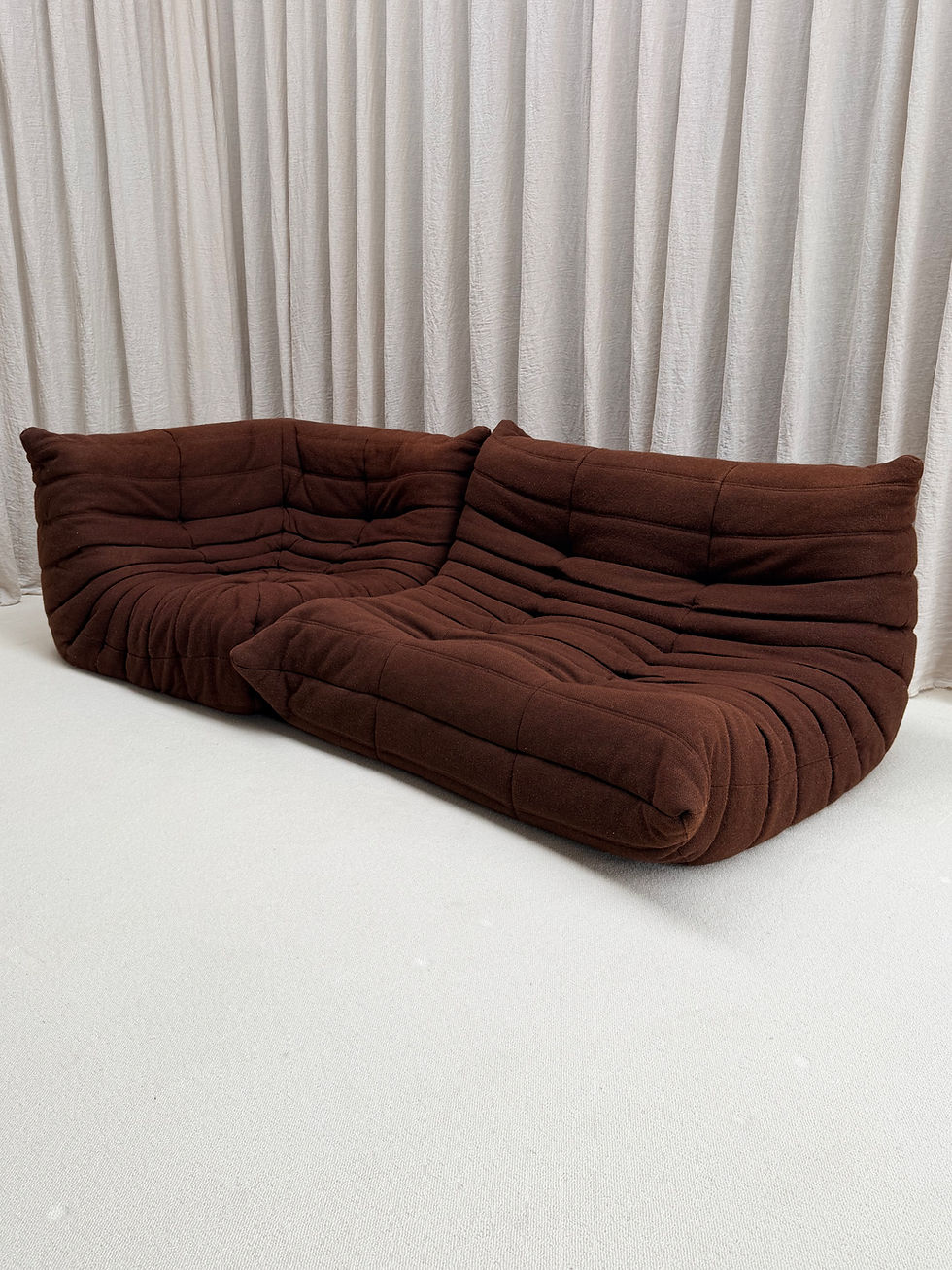 縮圖：Early and original set  ‘Togo’, Michel Ducaroy, Ligne Roset, France, 1970s