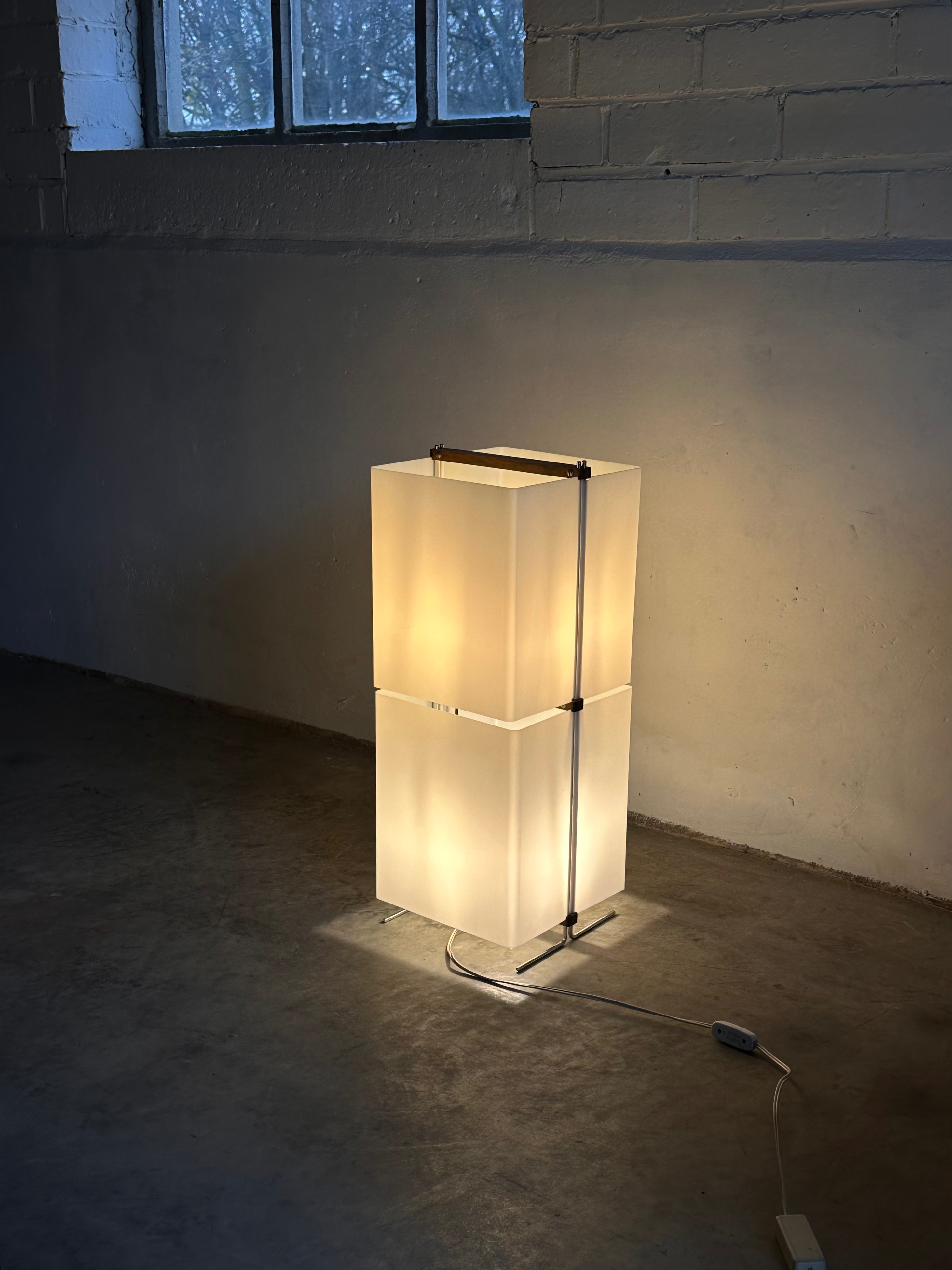 Very rare mid century Japanese floor lamp