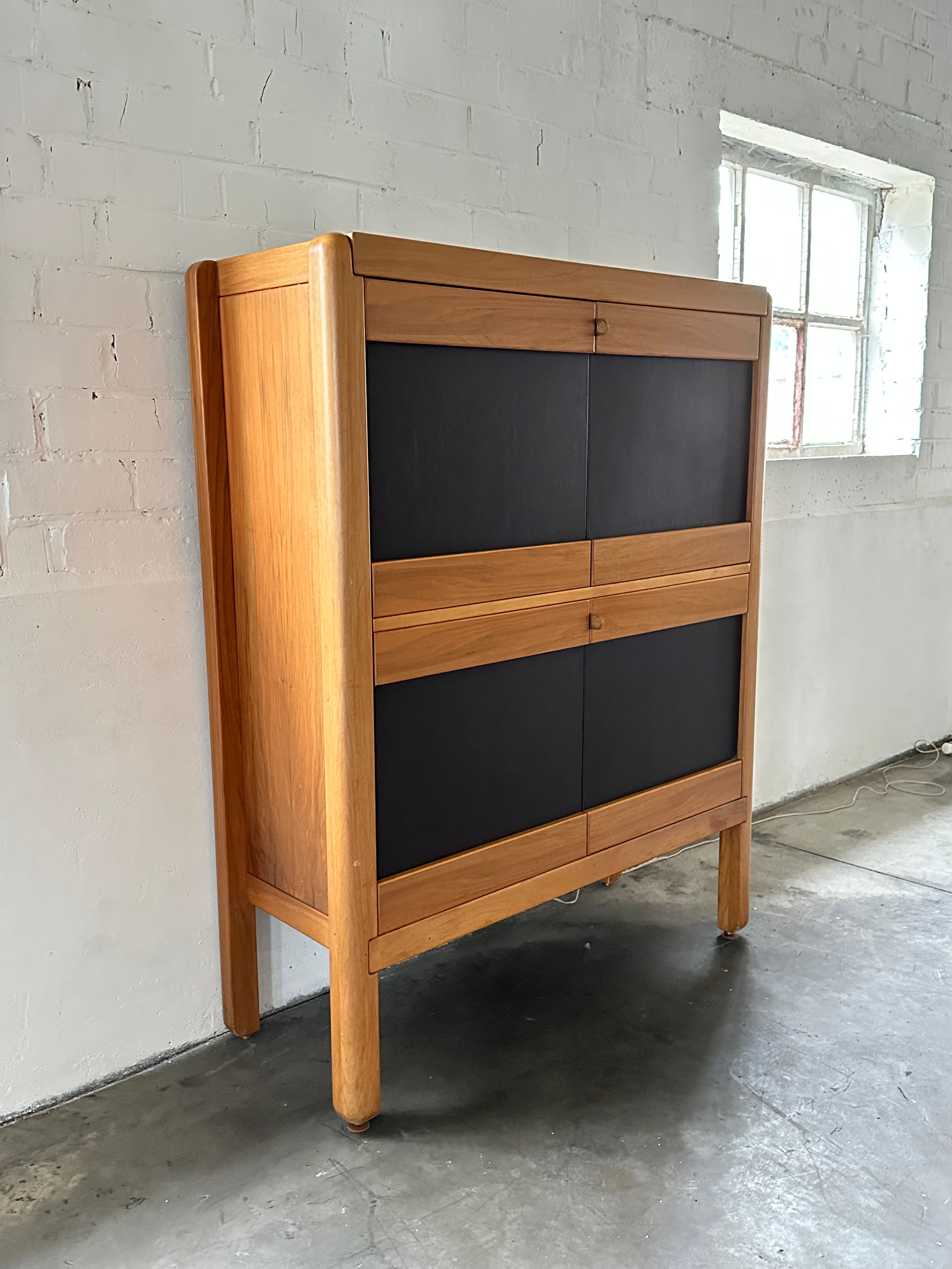 Walnut sideboard/bar ‘Academy’, Bob Van Den Berghe -Pauvers, Belgium, early 70s