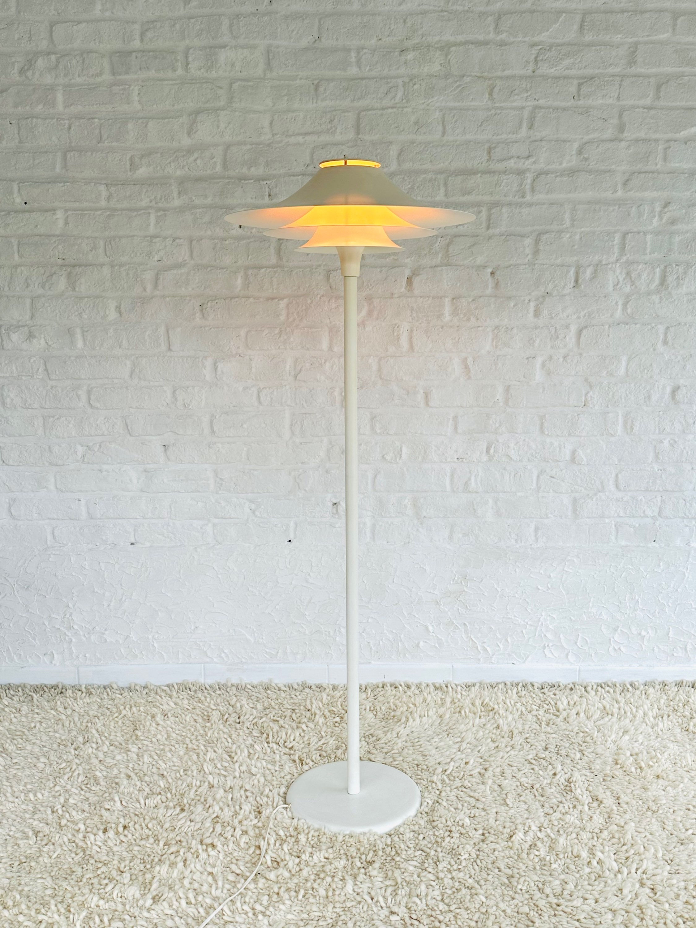 Deense staande lamp ‘Ardina’, Lyfa, jaren 60
